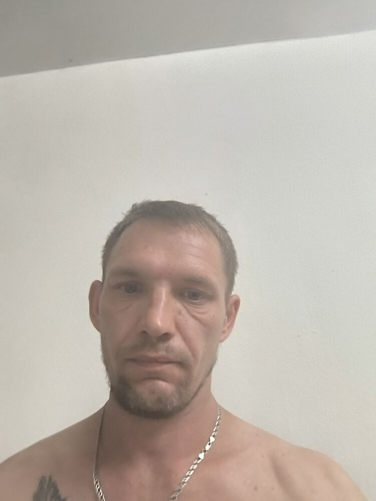  44348600  , 38 ,    