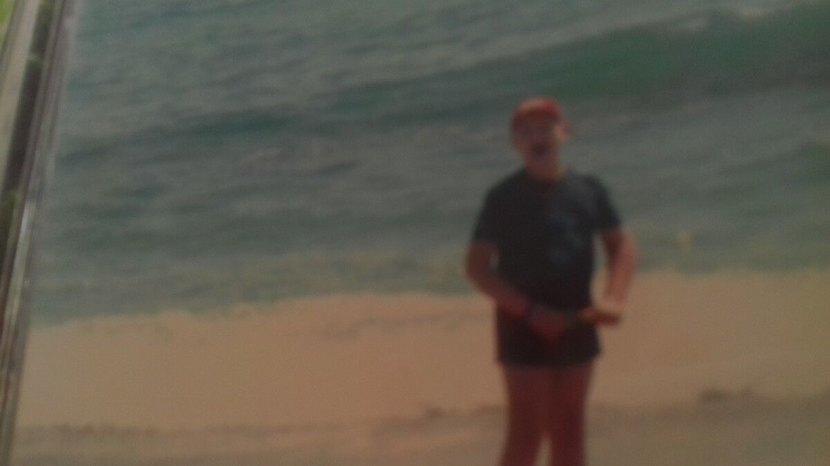  18548880  Mark, 28 ,    