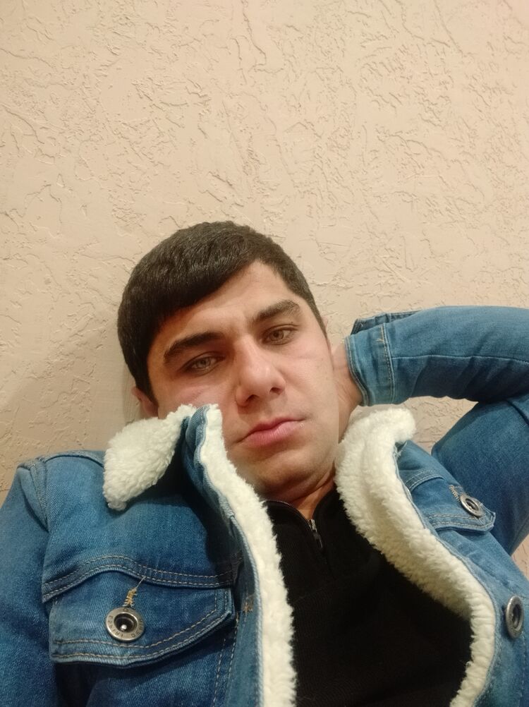  30430930  , 37 ,    
