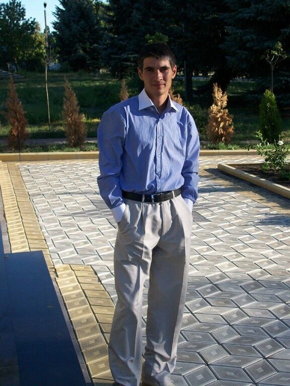  8593230  Mircea, 37 ,    -