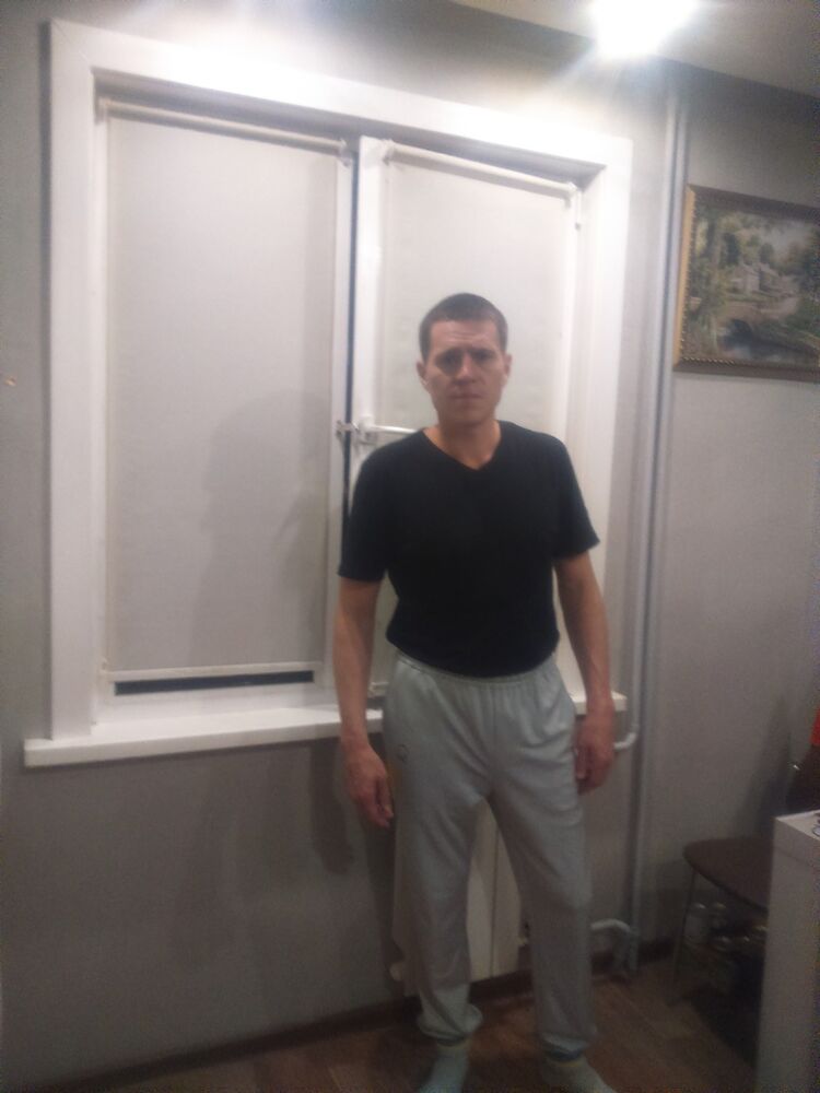  10220750  Jkov, 44 ,    