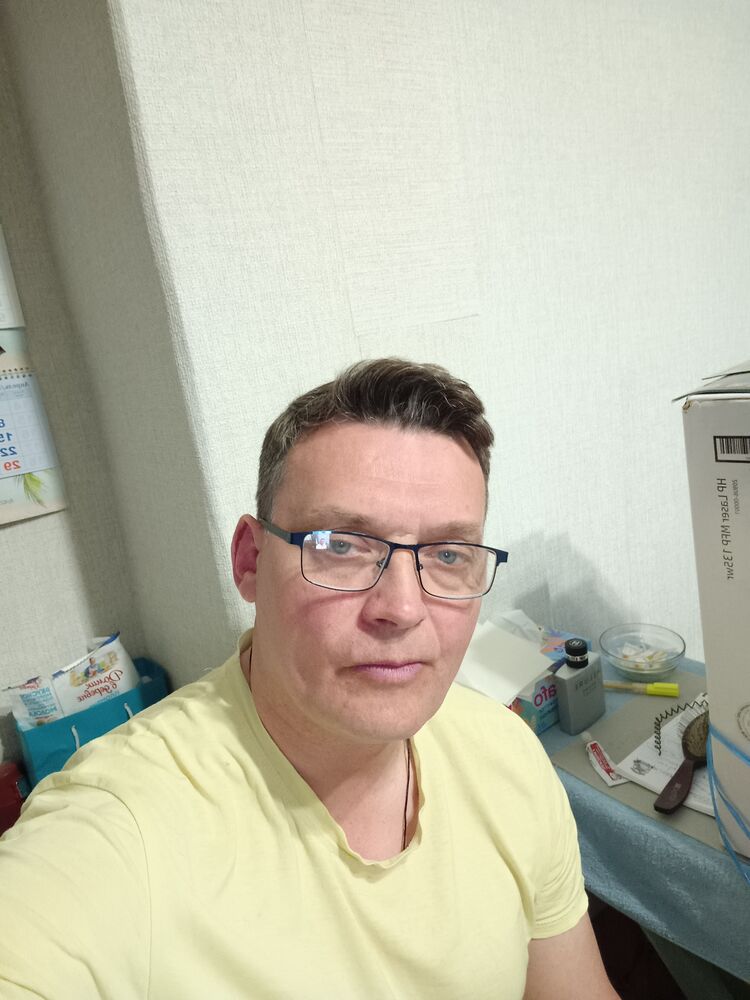 42852970  , 55 ,    