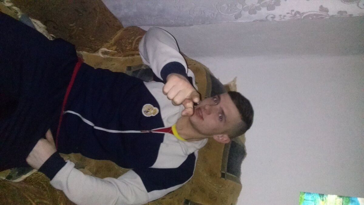  Targu Jiu,   Cristiano, 27 ,   ,   , c 