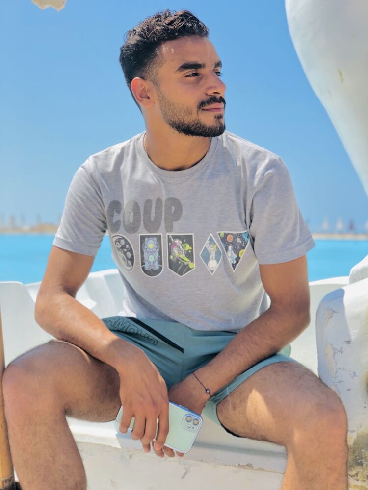  -,   Youssef, 25 ,   ,   