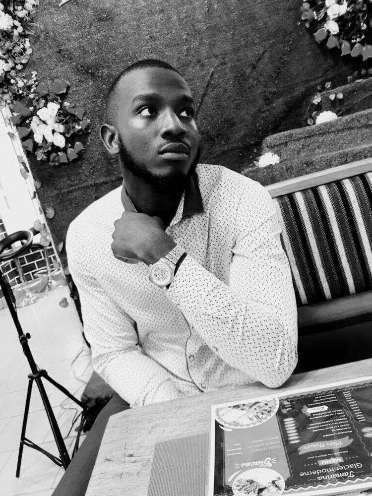 ���� 43648990 ������� ��������, 32 ����, ���� ���������� � �����-����������