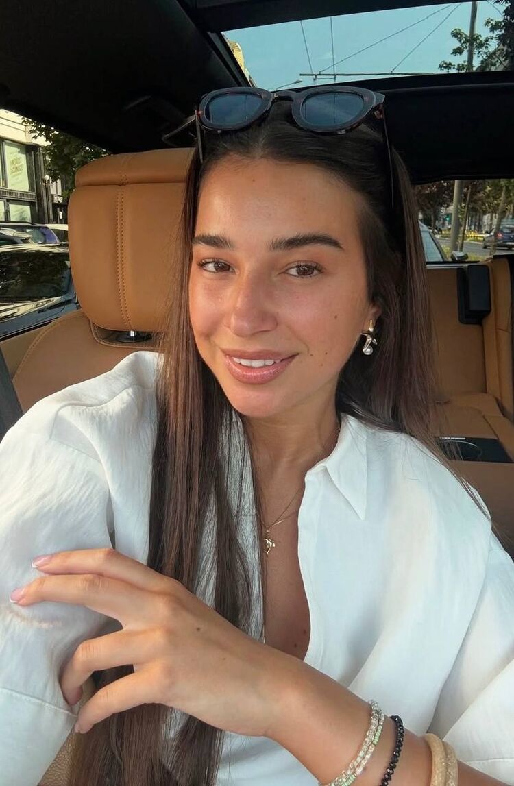  ,   Alina, 29 ,   ,   