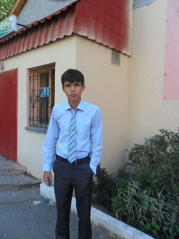  ,   Arman, 30 ,   