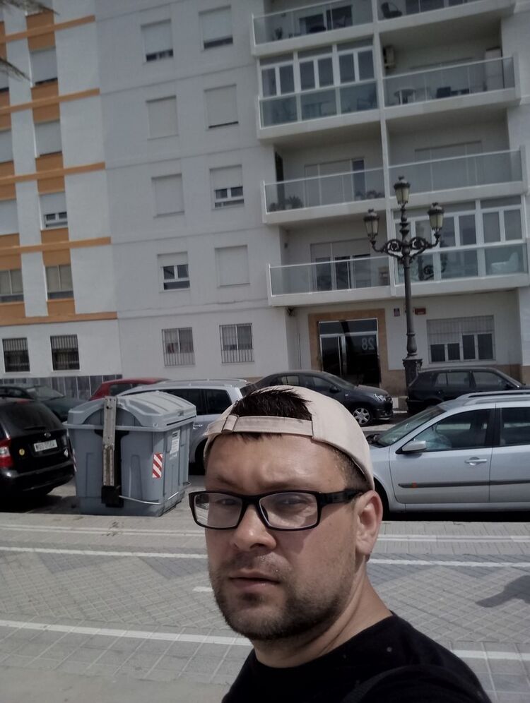  11831990  , 47 ,    
