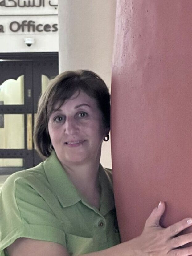  48888670  Sveta, 55 ,    