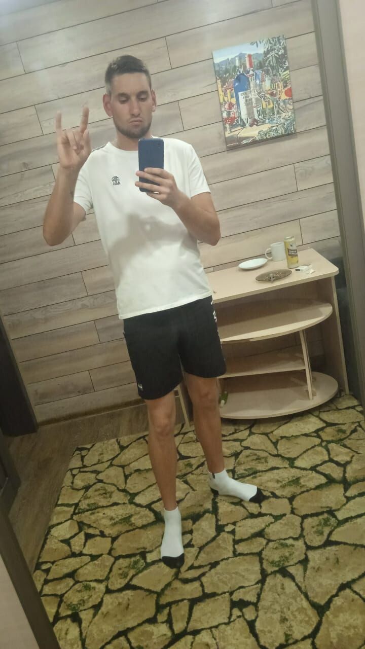  46599590  , 28 ,    