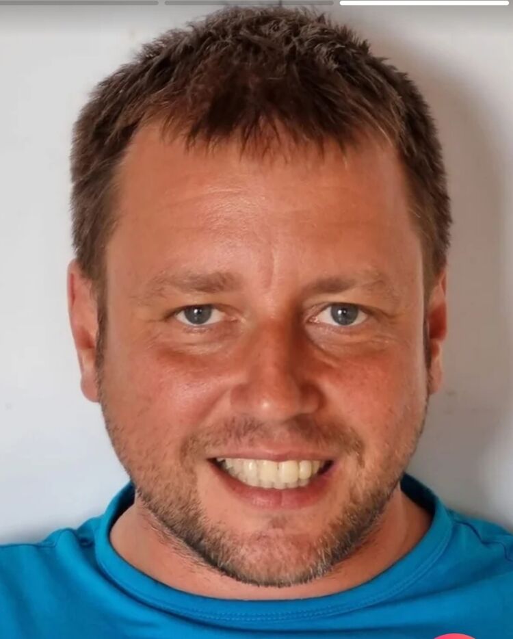  -,   Alex, 40 ,   ,   , c 