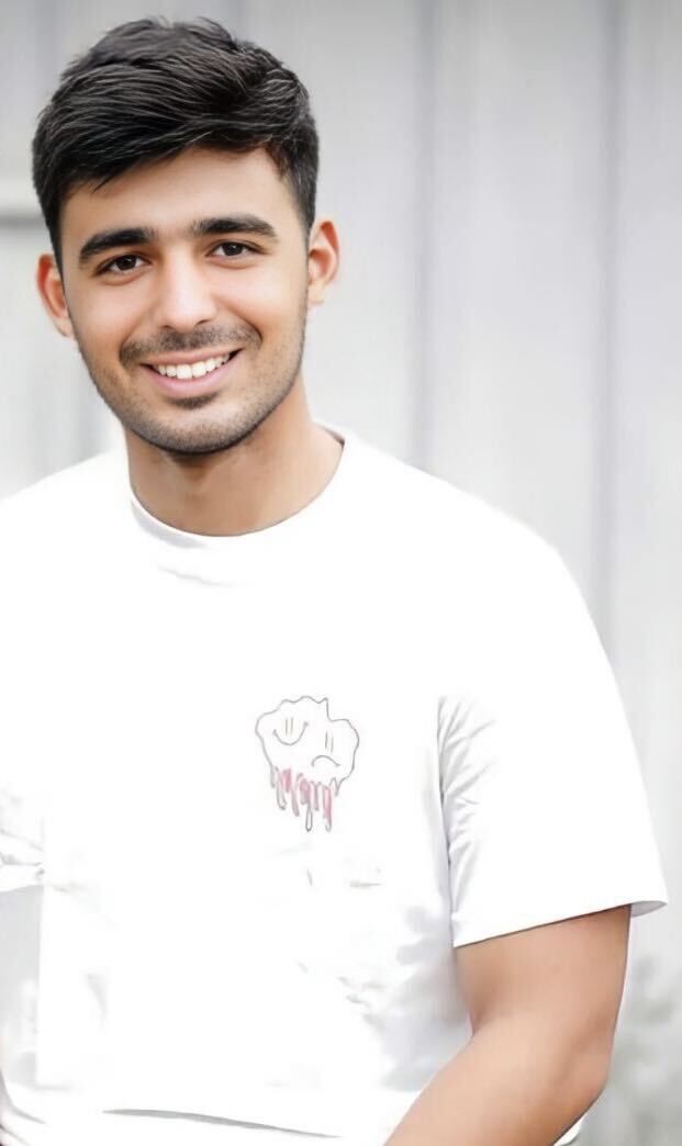  39608650  Alisher, 30 ,    