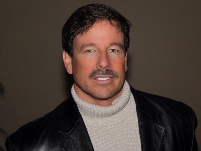  8684040  John D, 54 ,    Palm Beach