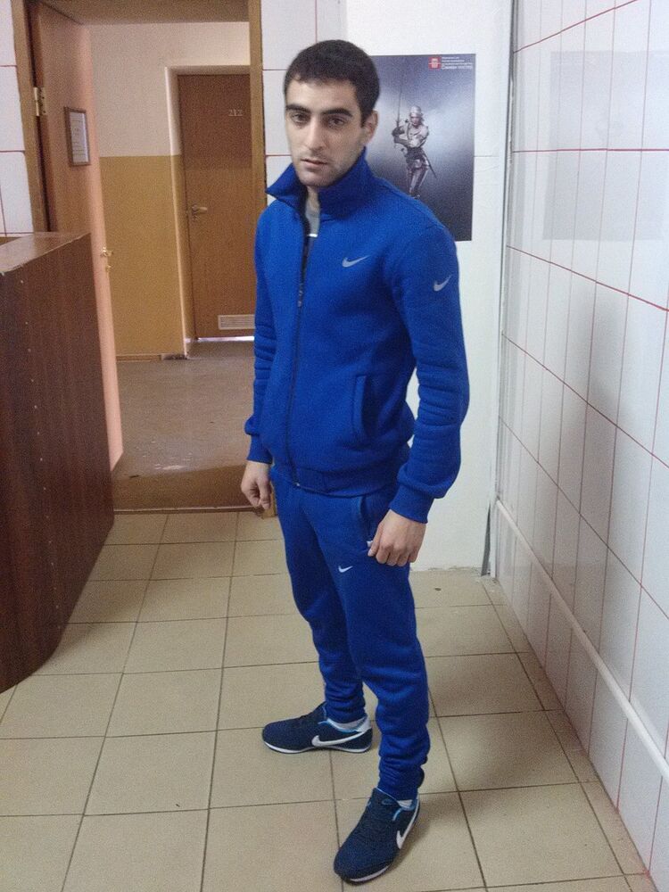  4979780  , 31 ,    