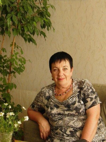  44526580  Liidia, 72 ,    