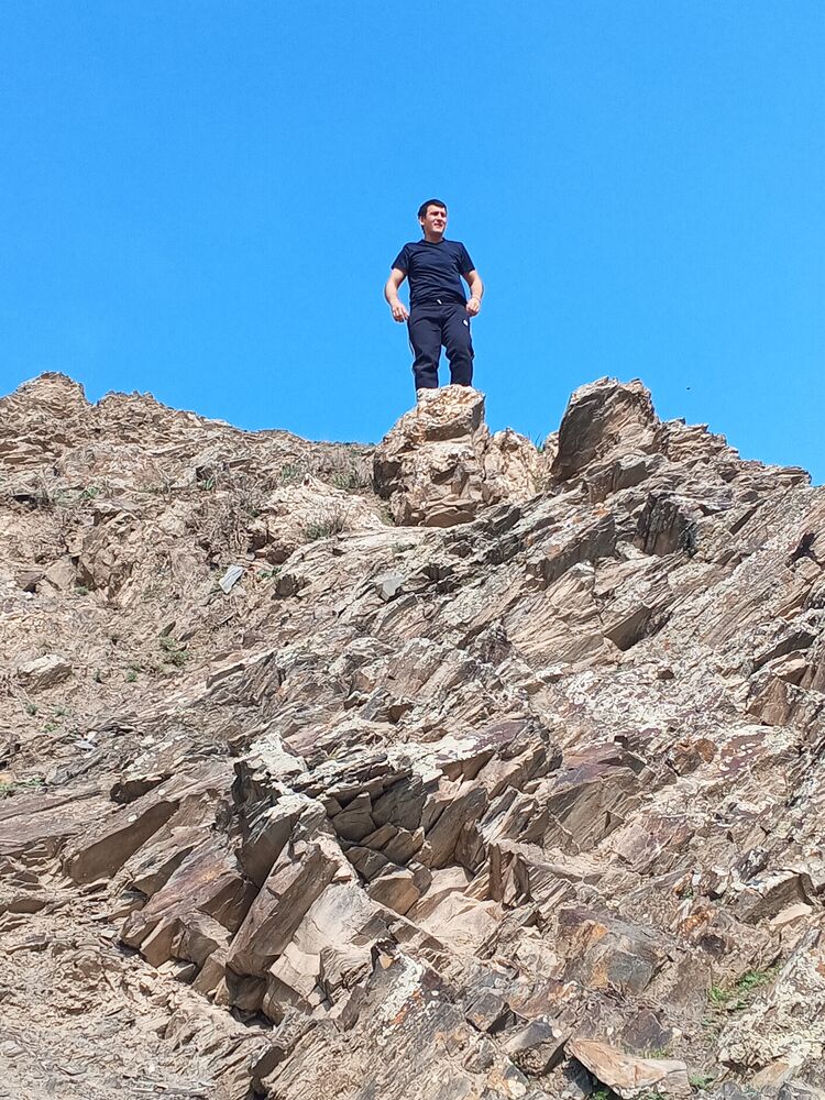  51451780  Bekmurod, 28 ,    