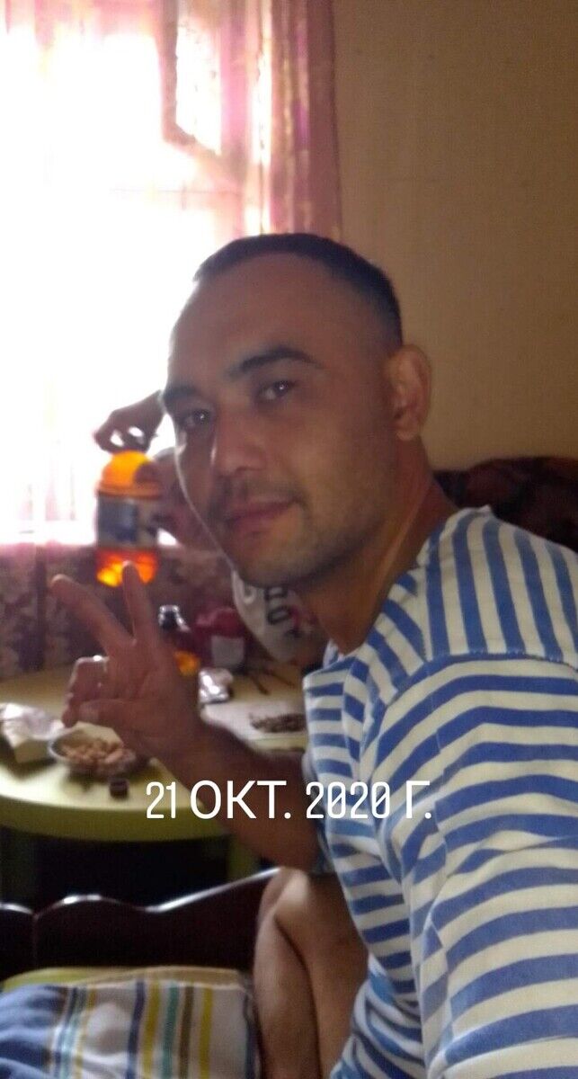  21570270  , 40 ,    
