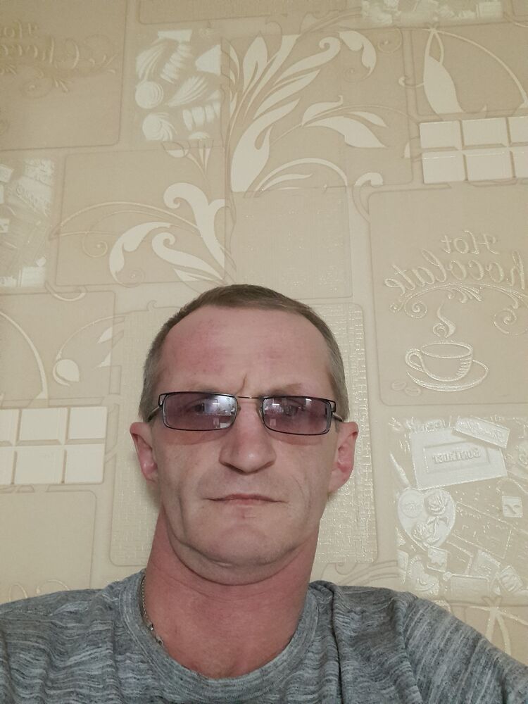 32142870  , 49 ,    