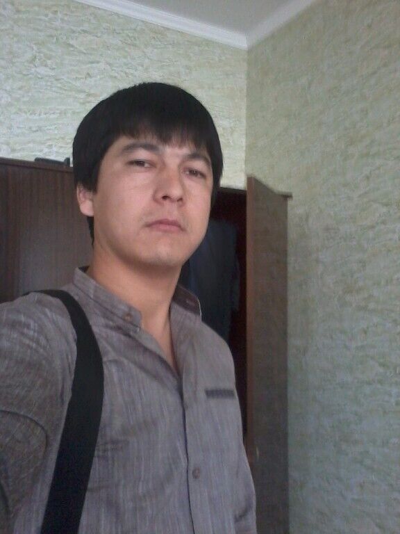  23779370  Sodiq, 38 ,    