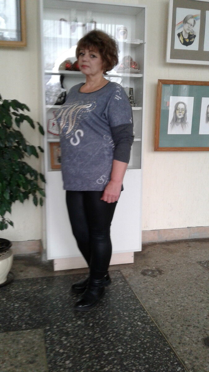  19135490  Larisa, 55 ,    