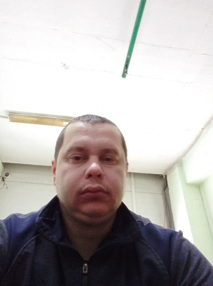  52685850  , 37 ,    