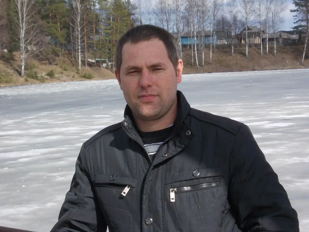  34958330  Andrey, 46 ,    