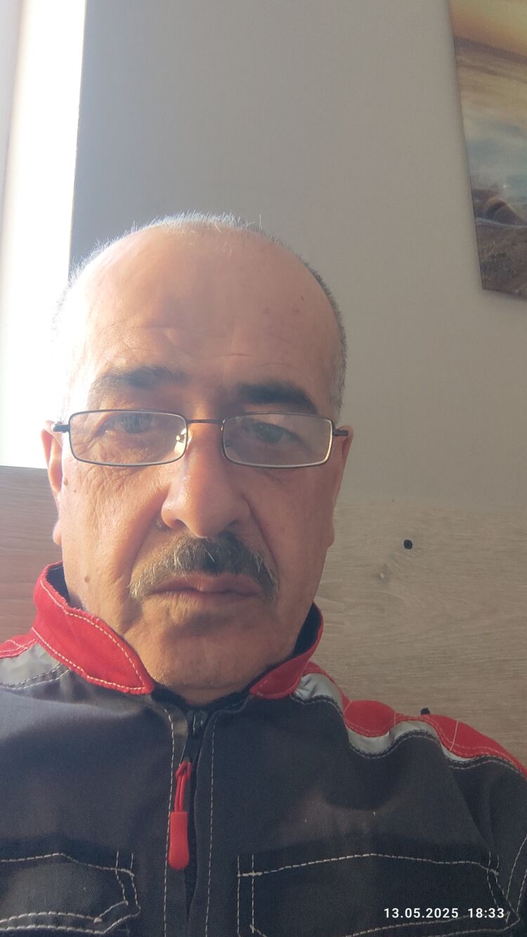  52585320  , 50 ,    