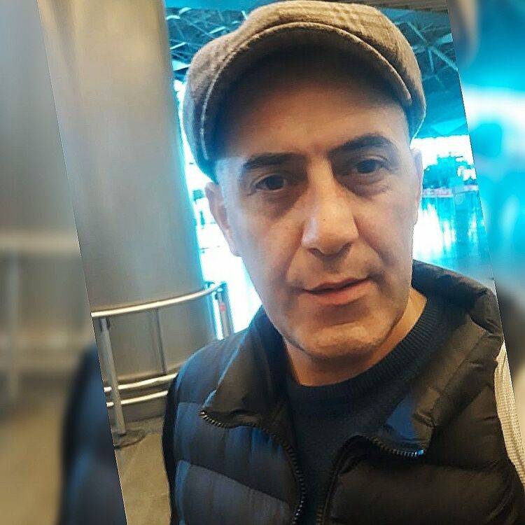  18948420  Sergei, 49 ,    