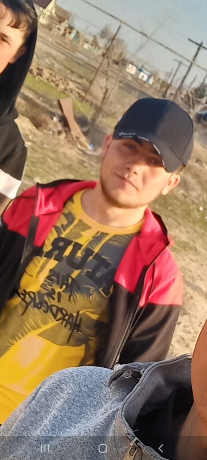 ,   Doston, 25 ,   ,   , c , 