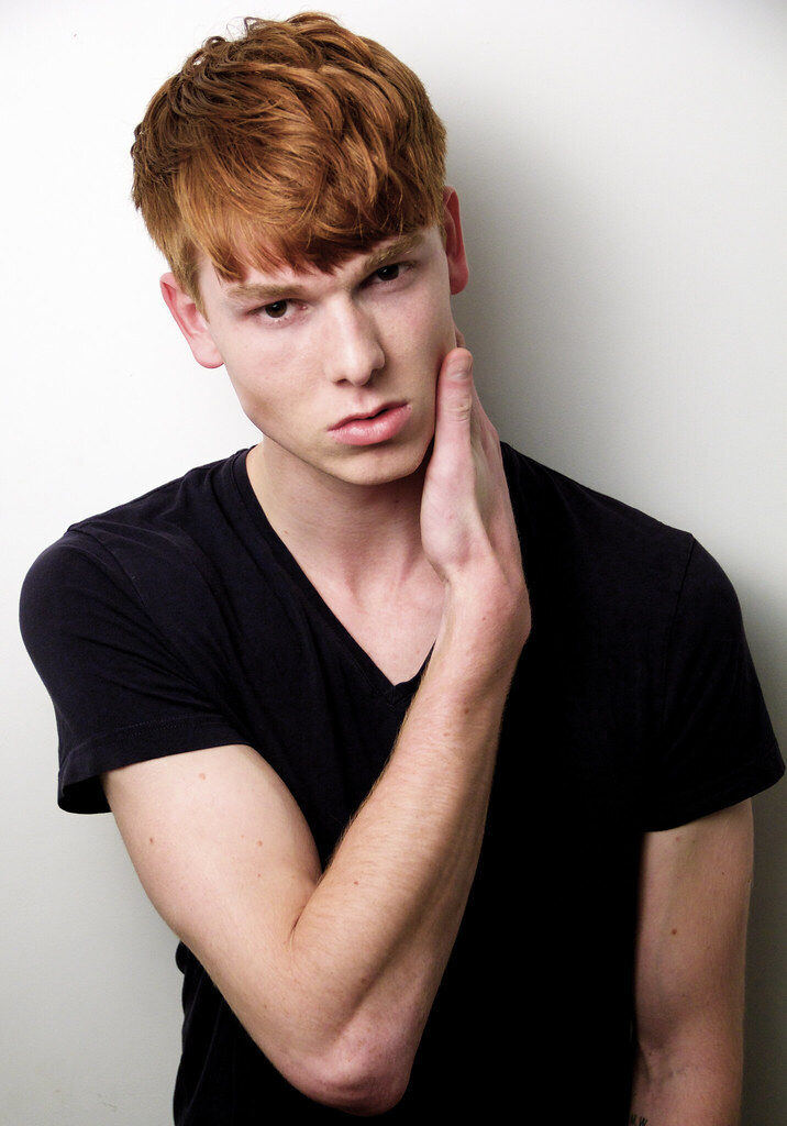  36766260  Levin, 35 ,    