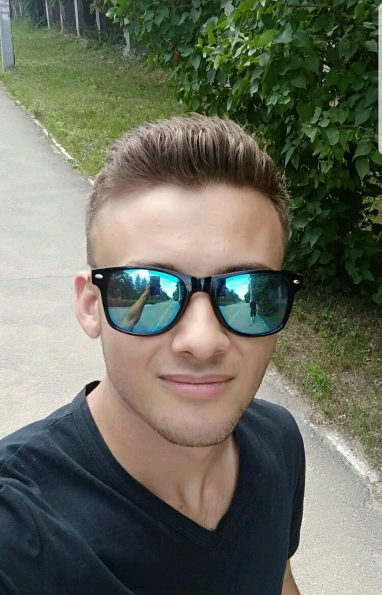  42428880  , 26 ,     