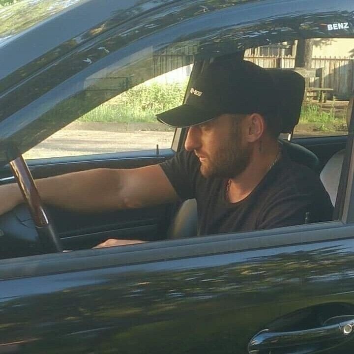  20538520  Tengo, 39 ,    