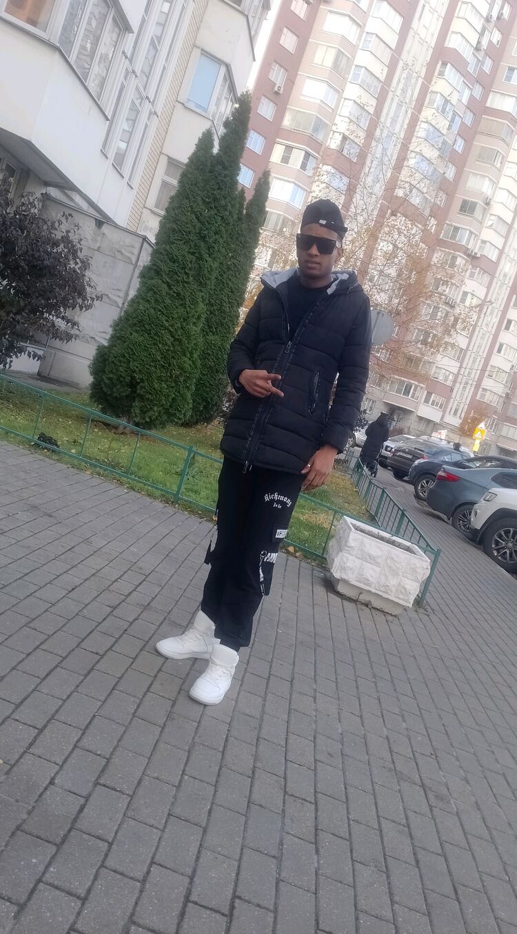  47550610  Yosvanis, 30 ,    