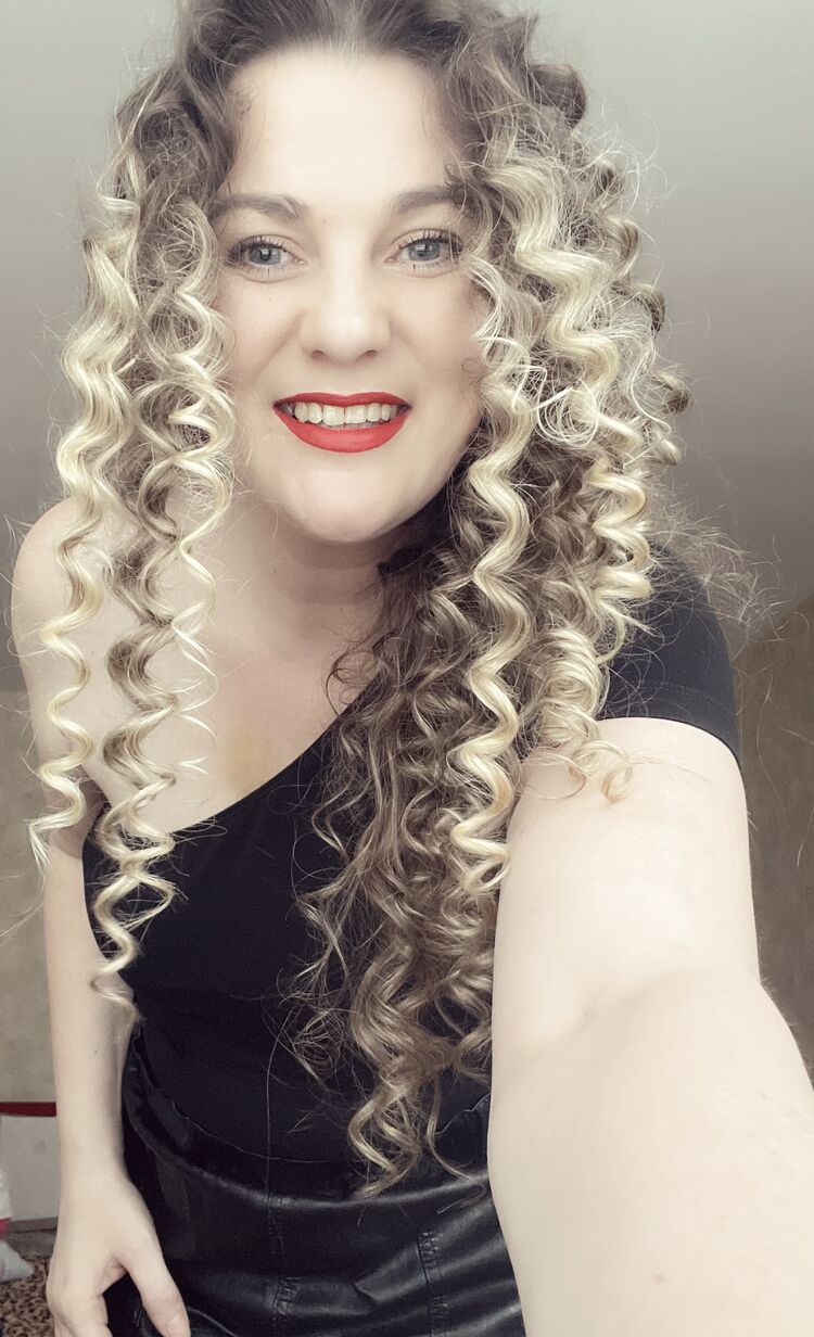  48366110  Ekaterina, 35 ,    