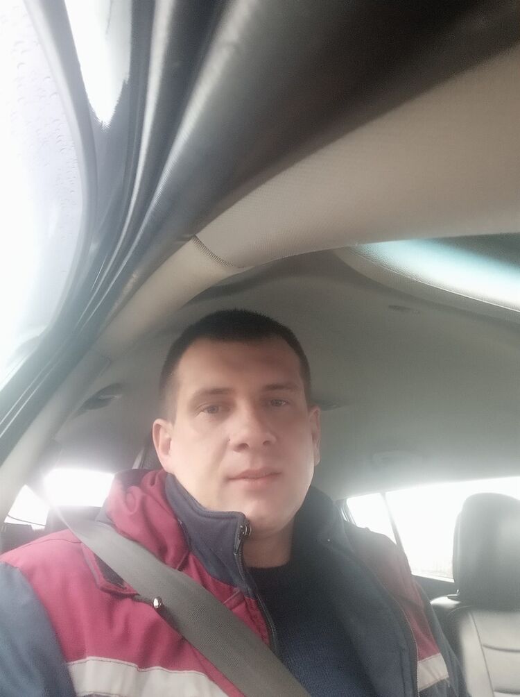  18674350  , 40 ,    