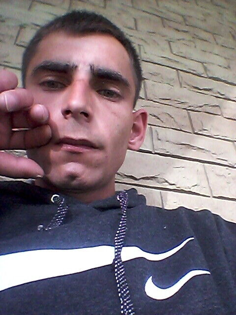  21132500  Gyt, 70 ,     
