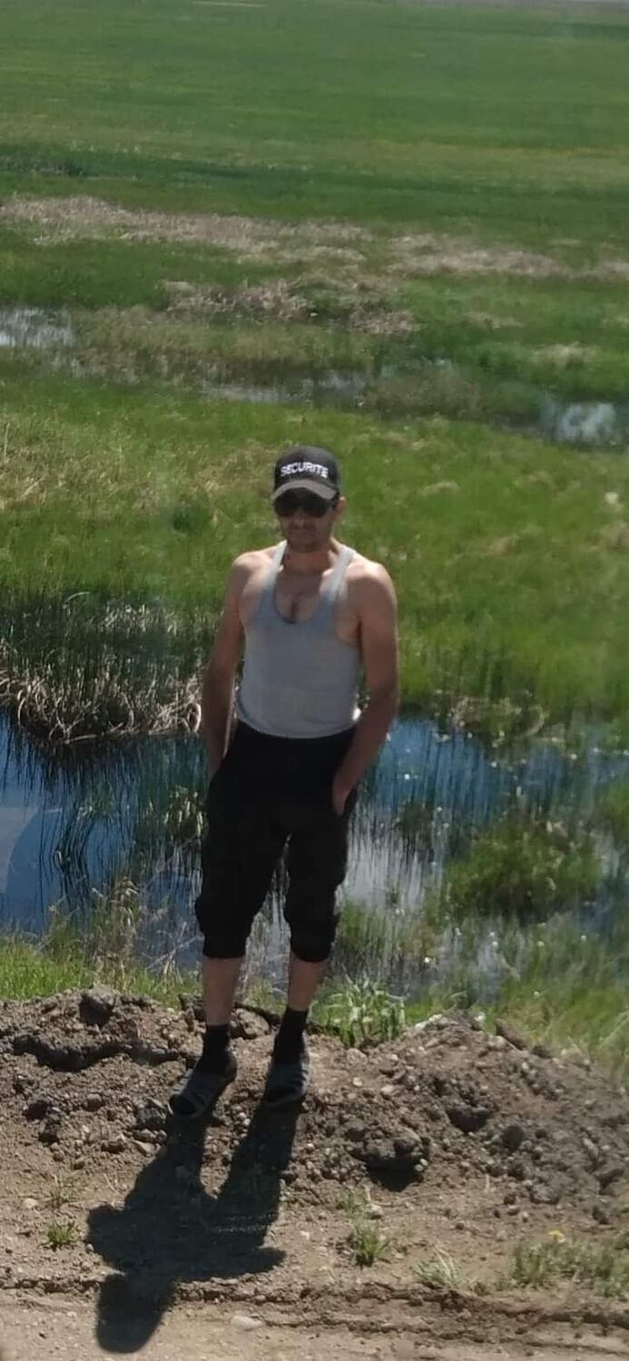  43662760  , 42 ,    