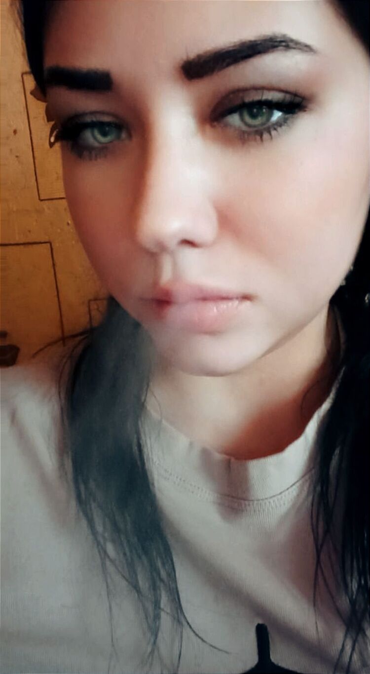  46210410  LIKA, 28 ,    