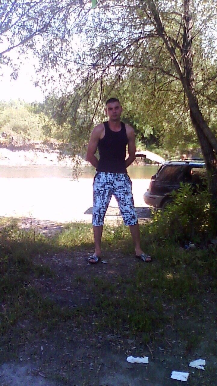  28653870  , 44 ,    