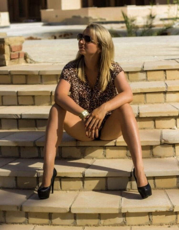  38059480  , 38 ,    -