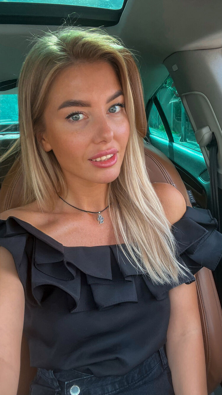  ,   Olga, 33 ,     , c 