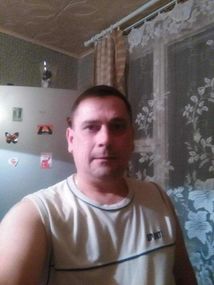  18439220  , 49 ,    