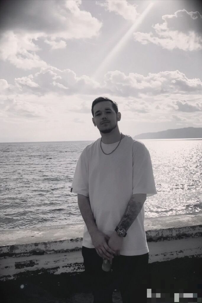  ,   Sergey, 27 ,   ,   , c 