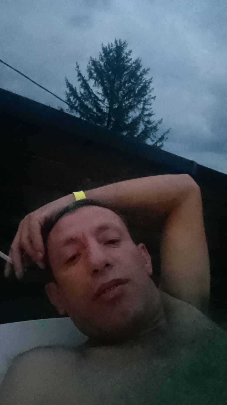  46669610  , 42 ,    