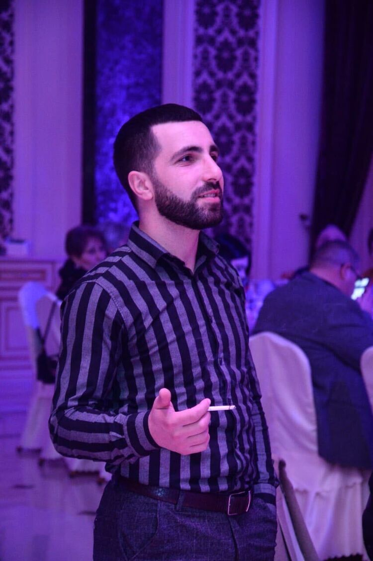  27154710  Harut, 31 ,    