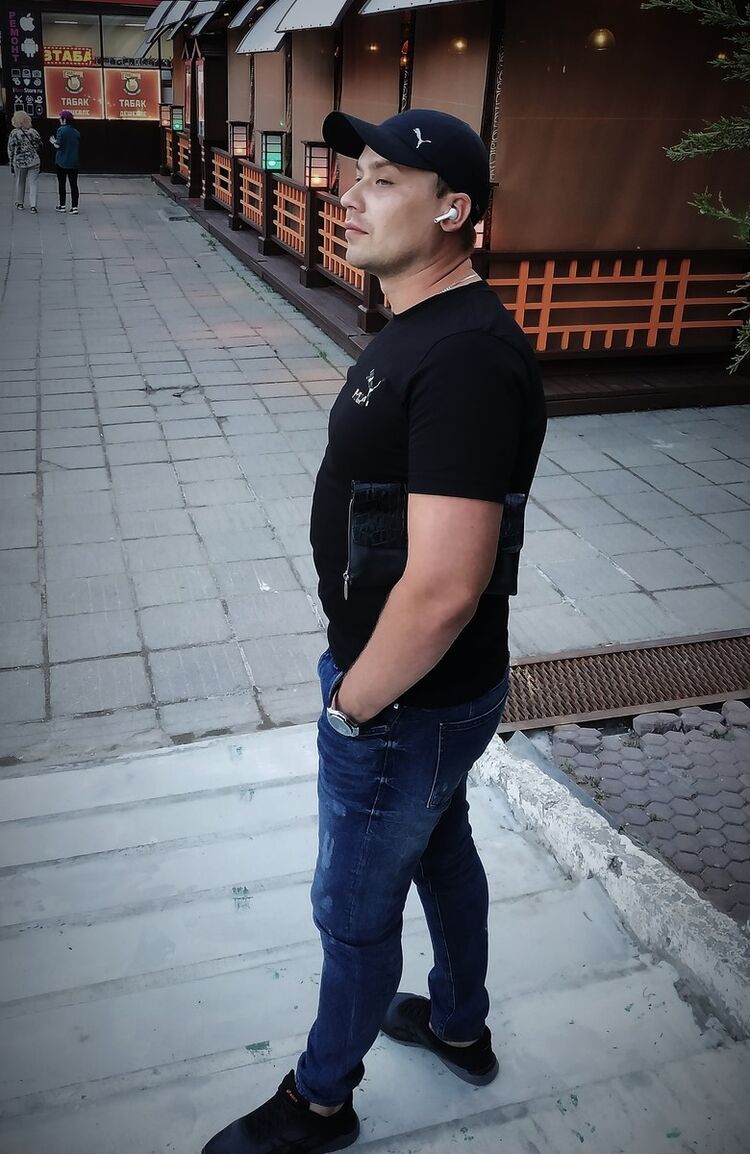  18782840  Matros, 39 ,    