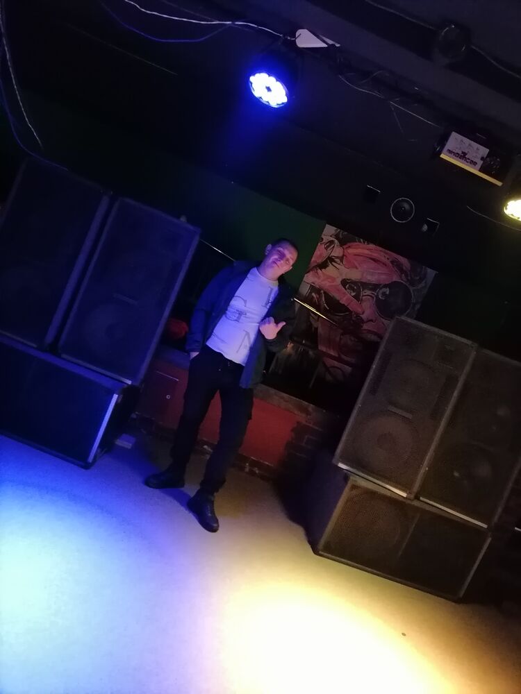  29799020  , 39 ,    