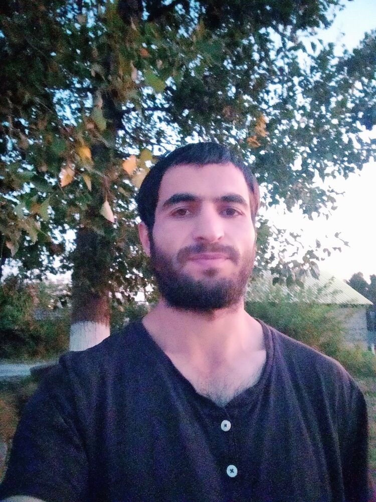  ,   Akhmed, 37 ,   ,   , c 