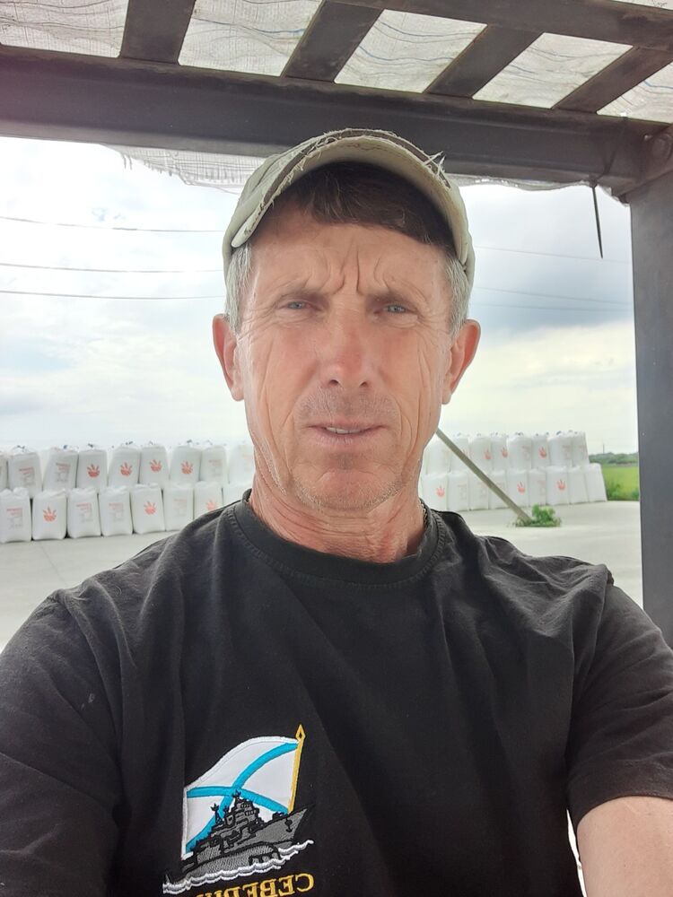  28580640  , 61 ,    