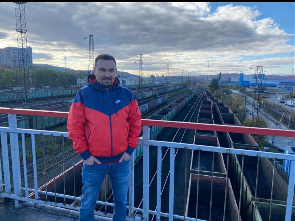  ,   Azamat, 37 ,   ,   